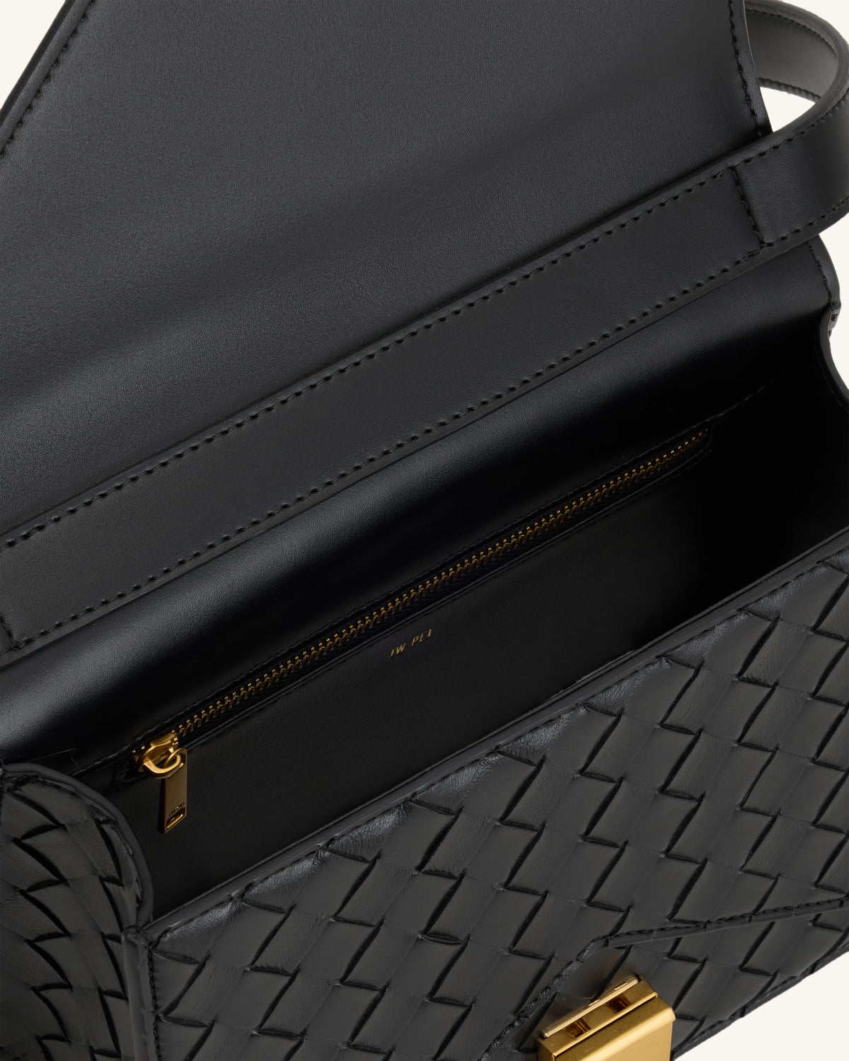 Clio Sac bandoulière enveloppe à texture tressée - Noir