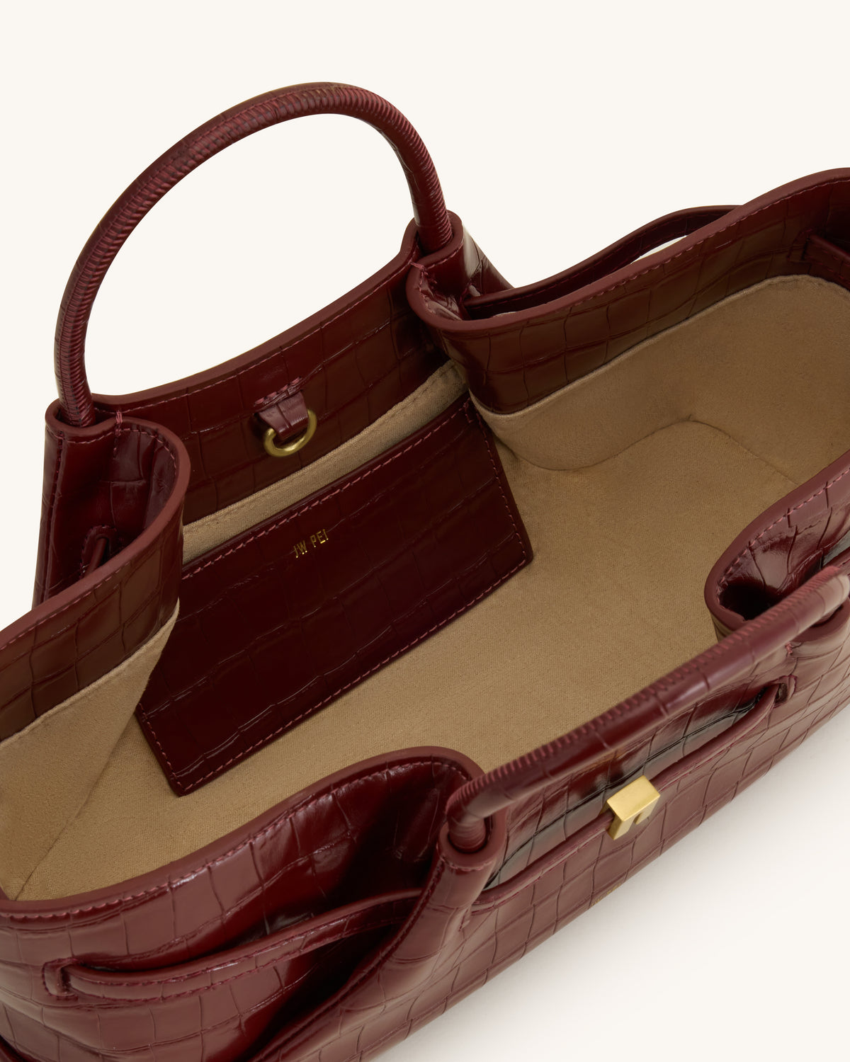 Maeve Sac cabas avec breloque en métal représentant un teckel - Crocodile bordeaux
